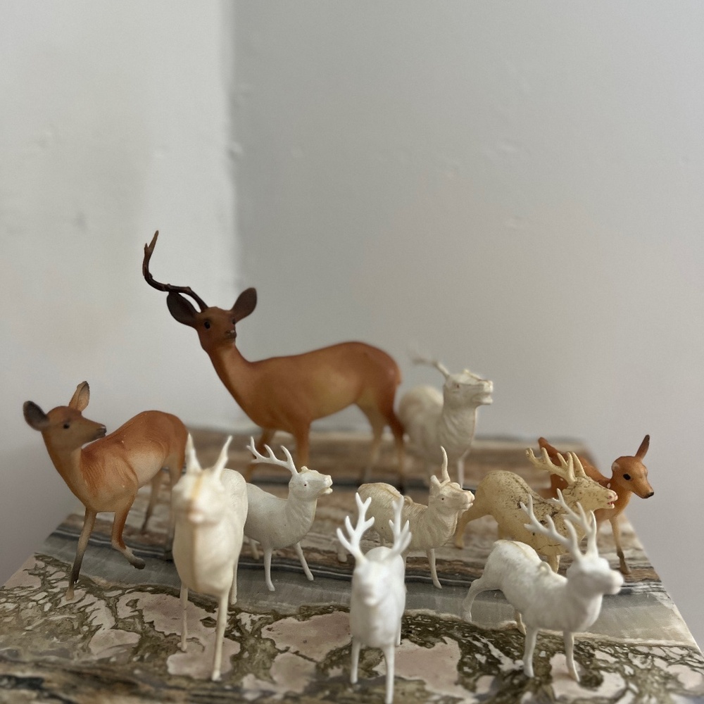Vintage lot of 10 plastic celluloid deer Reindeer Christmas as is